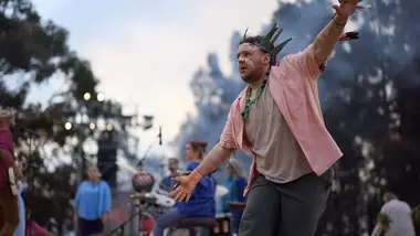 Dancing1
